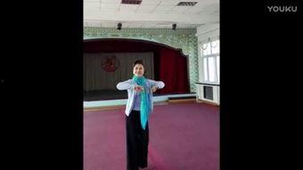 成人三步舞蹈视频,跟随视频轻松学会优雅舞步